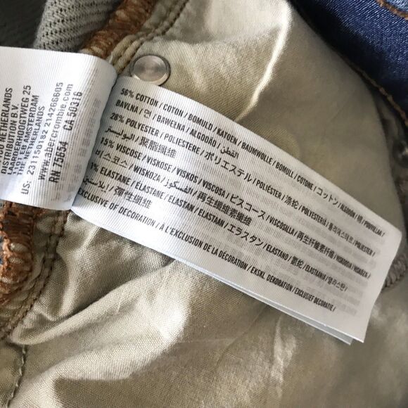 Abercrombie Kids Girls Skinny Jean Denim Distressed Ripped Size 11/12 Dark Wash - Picture 8 of 8